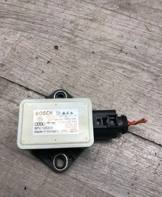 Audi Q5 SQ5 ESP acceleration yaw rate sensor 8R0907637B 7061426 0265005853