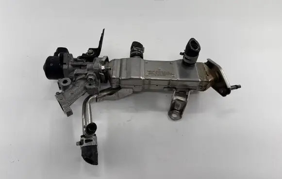 Toyota Auris E180 EGR valve cooler 2560137010B 04F15A0739