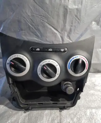 Hyundai i10 Climate control unit 972500X0104X