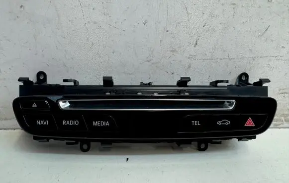 Mercedes-Benz C AMG W205 Head unit multimedia control A2059055201