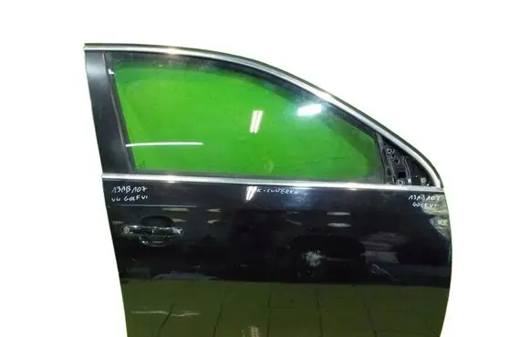 Volkswagen Golf VI Front door PRZOD