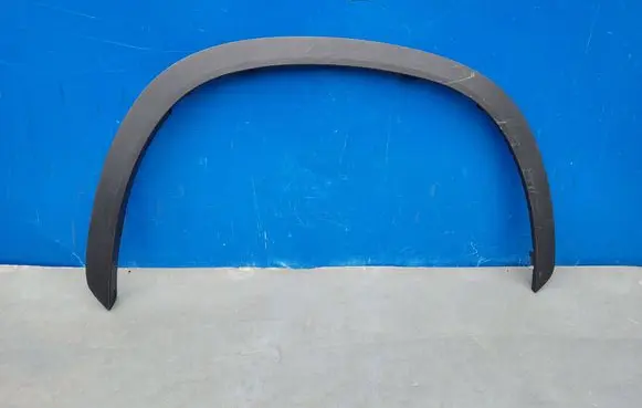 Toyota Highlander XU70 Front arch trim 75085-0E040