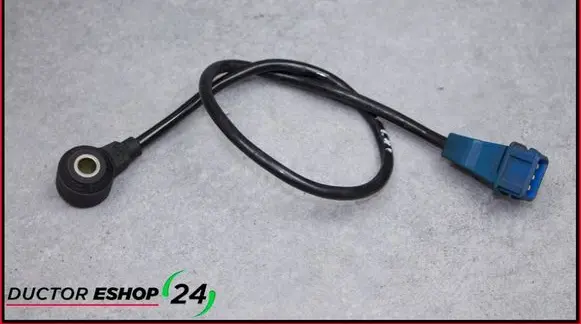 Audi A4 S4 B5 8D Detonation knock sensor 054905377G 5WM1512 054905377