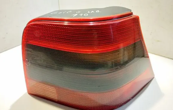 Volkswagen Golf IV Rear/tail lights 1J6945257 1J6945112S