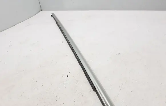Porsche Cayenne (9Y0 9Y3) Rear door trim (molding) 9Y0839475H