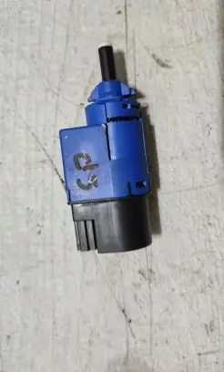 Clutch pedal sensor