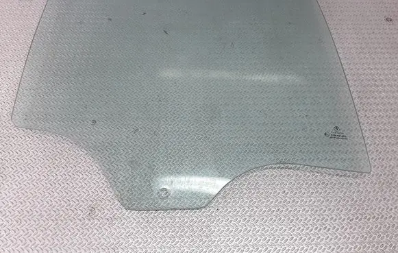 BMW 7 E65 E66 Rear door window glass