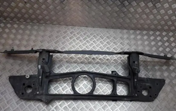 BMW 7 E38 Radiator support slam panel 8381241