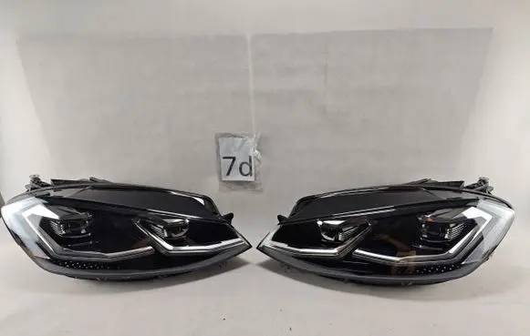 Volkswagen Golf VII Headlights/headlamps set 