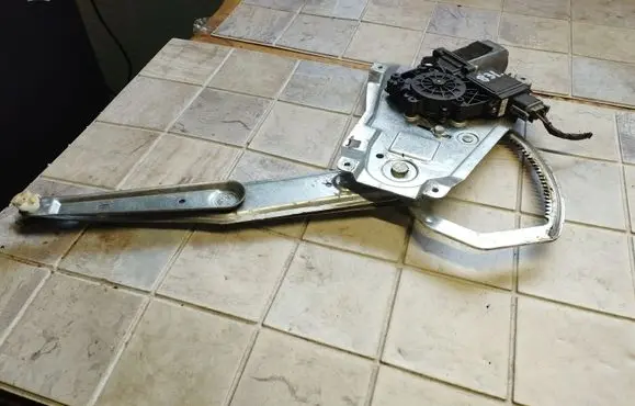 Opel Omega B2 Front door window regulator with motor 90520247 193796400