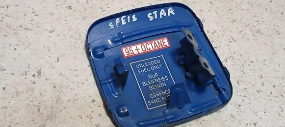 Mitsubishi Space Star Fuel tank cap