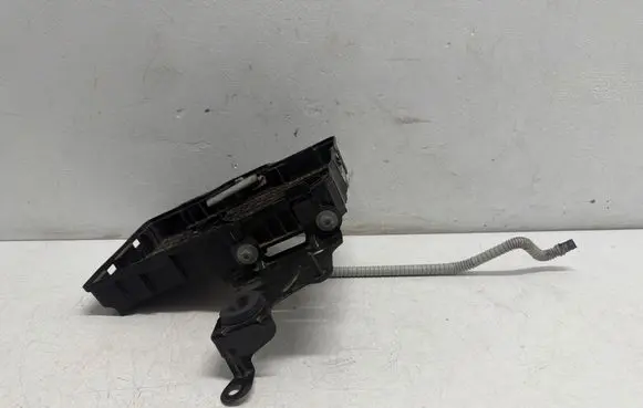 Renault Clio IV Battery box tray 648604862R