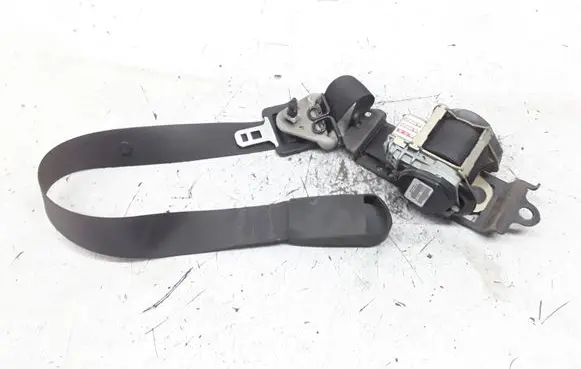 Chrysler Pacifica Front seatbelt P0TS581DVAD