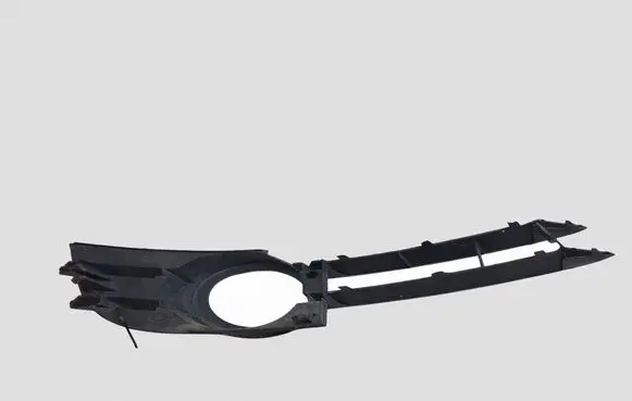 Audi A6 S6 C6 4F Front fog light trim/grill 4F0807681