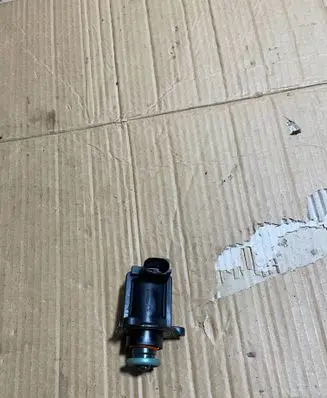 Volkswagen PASSAT B6 Turbo charger electric actuator 06f145710
