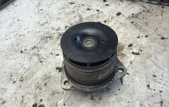 Opel Astra G Water pump 290722
