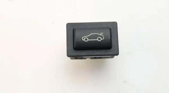 Tailgate opening switch