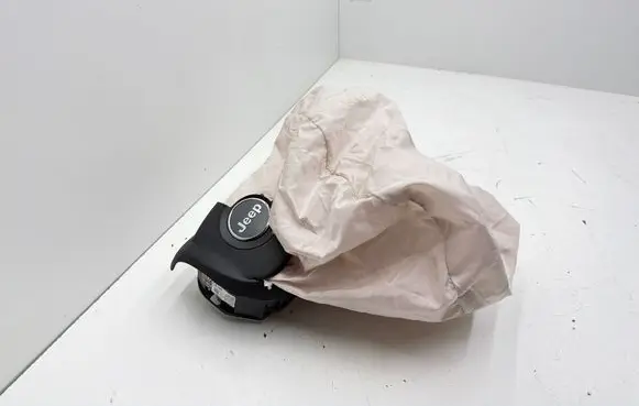 Jeep Grand Cherokee Steering wheel airbag P6BM591X9AA