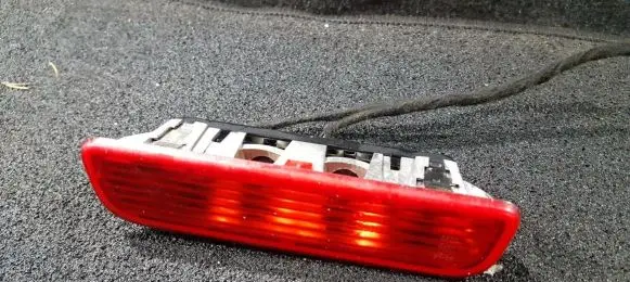 Peugeot Bipper Third/center stoplight