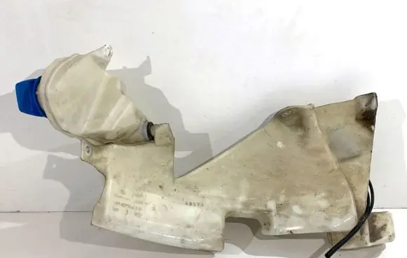 Audi A4 S4 B7 8E 8H Windshield washer fluid reservoir/tank 8E0955451AR
