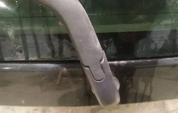 Fiat Freemont Rear window wiper motor 