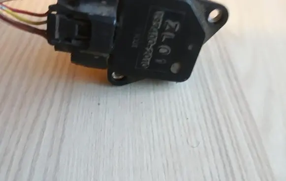 Mazda Premacy Mass air flow meter ZL01 1974002010