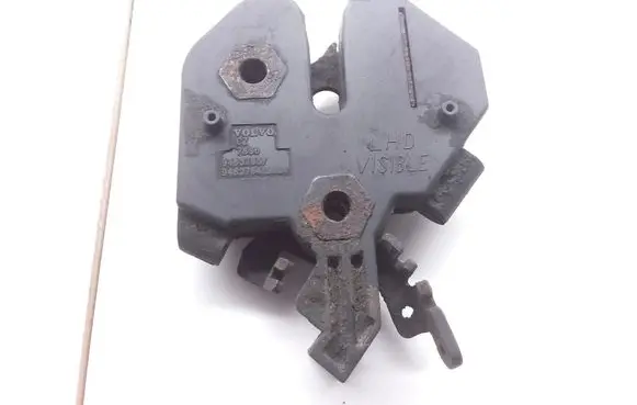 Volvo S80 Engine bonnet/hood lock/catch 9483765 9483764