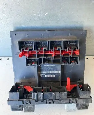 Volkswagen Golf Plus Comfort/convenience module 3C0937049AE F005V00631 7182002