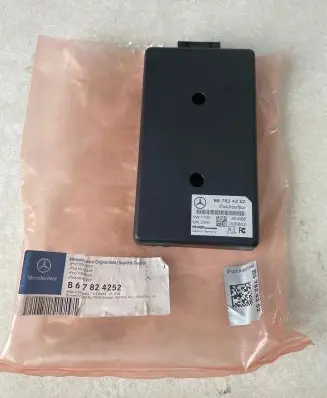 Mercedes-Benz B W245 Other control units/modules B67824252 006802