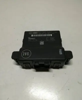 Volkswagen Golf Plus Gateway control module 1K0907530F 1K0907951