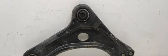 Citroen C3 Front lower control arm/wishbone