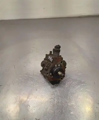 Hyundai i30 Fuel injection high pressure pump 331002A420 01004429599 0445010206