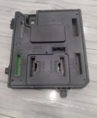 Renault Megane IV Gateway control module 284B17882R