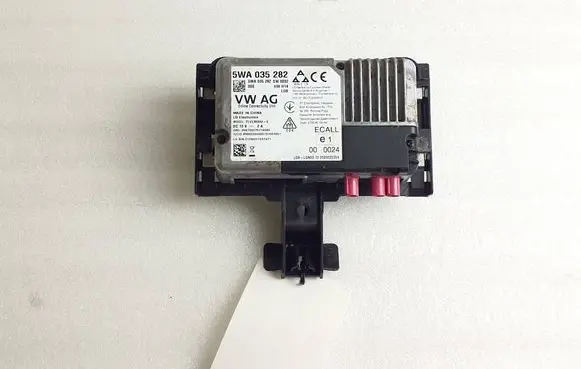 Audi Q2 - Other control units/modules 5WA035282 81A907113