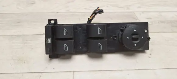 Ford Focus C-MAX Electric window control switch 3M5T14A132AF 03168104 14A132