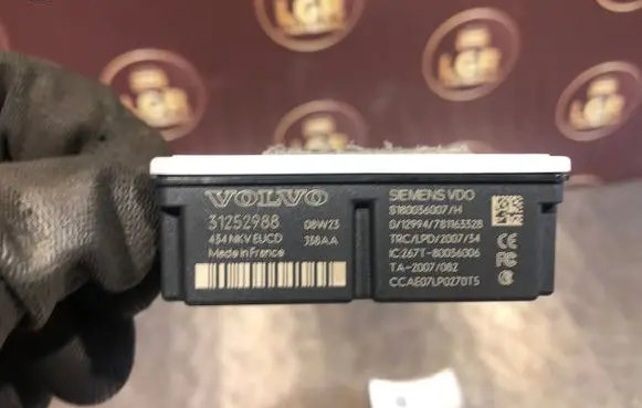 Volvo V70 Door central lock control unit/module 31252988