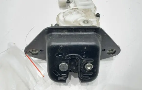 Honda Civic Tailgate exterior lock EU-K93-61110A