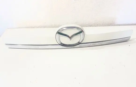 Mazda CX-7 Tailgate trim EH6650811 K3006