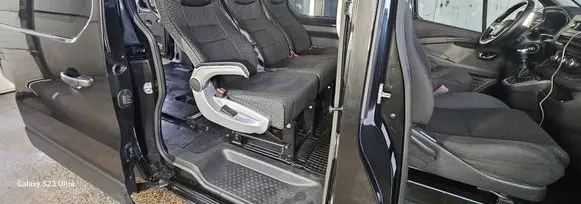 Renault Trafic III (X82) Second row seats 