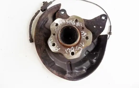 Nissan Qashqai Rear wheel hub