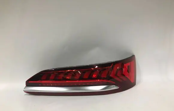 Audi Q7 4M Rear/tail lights 4M0.945.094.F 4M0945094F