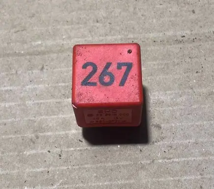 Audi A8 S8 D2 4D Other relay 899519000
