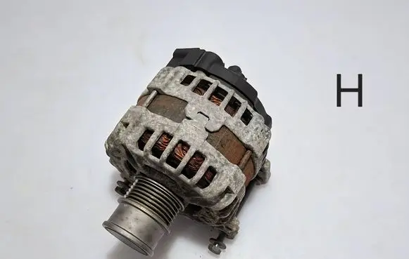 Audi A3 S3 8V Generator/alternator FL6140 04C903023T F000BL0894