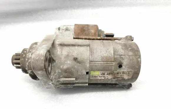 Volkswagen Golf V Starter motor 02Z911023H