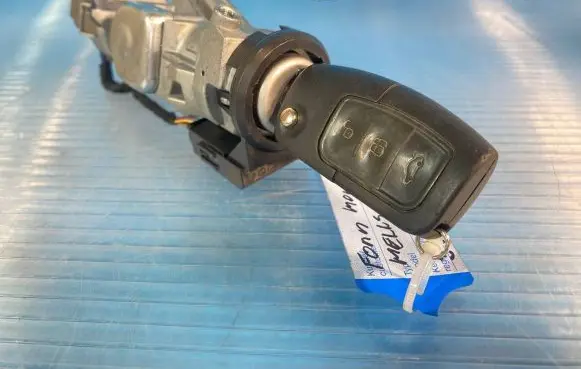 Ford Mondeo MK IV Ignition lock 3M513F880AD
