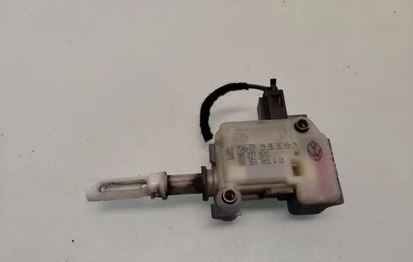 Skoda Superb B5 (3U) Tailgate boot lock/latch motor 3B5827061C
