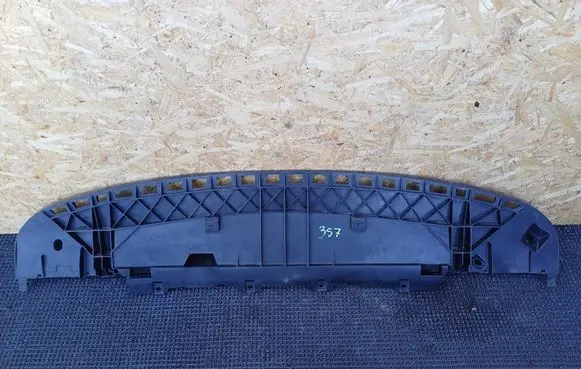 Renault Kangoo II Front bumper skid plate/under tray 8200501560