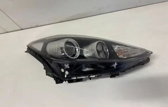 KIA Sportage Headlight/headlamp 92102F1040 92102F1010 92102F1020