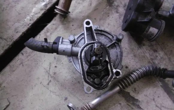 KIA Picanto Vacuum pump 288102A100 780301450