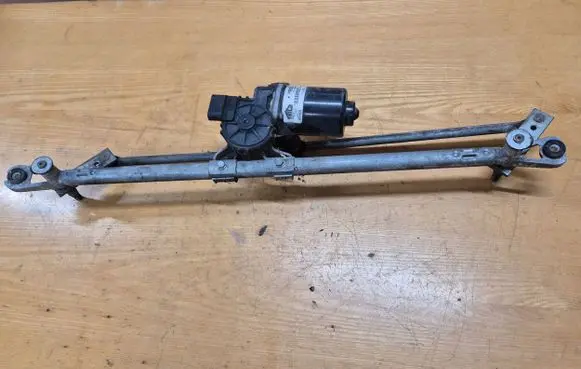 Dodge Nitro Front wiper linkage and motor 91498322 12112036122418 55157273AF